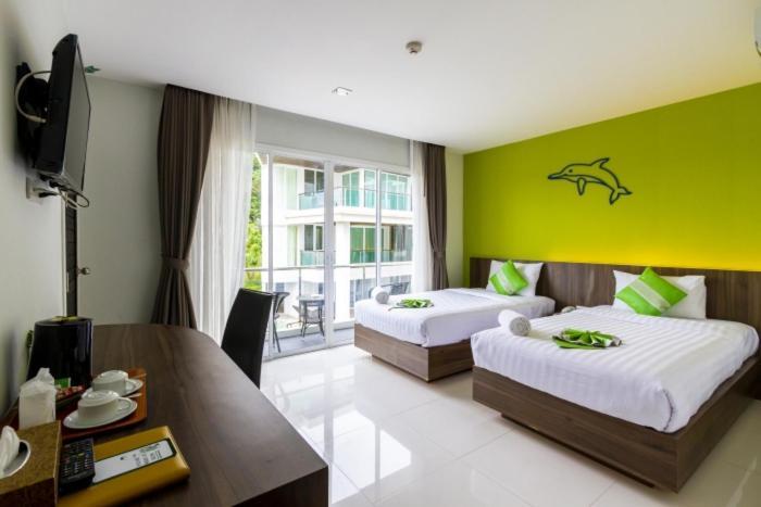 Dipantai Boutique Beach Resort Patong Экстерьер фото