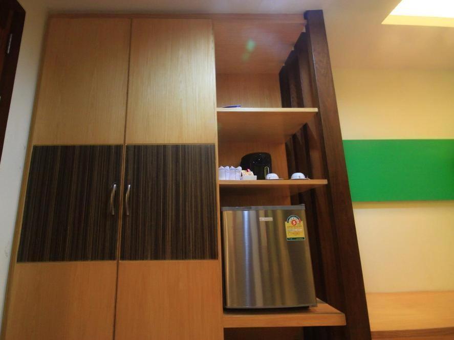 Dipantai Boutique Beach Resort Patong Экстерьер фото