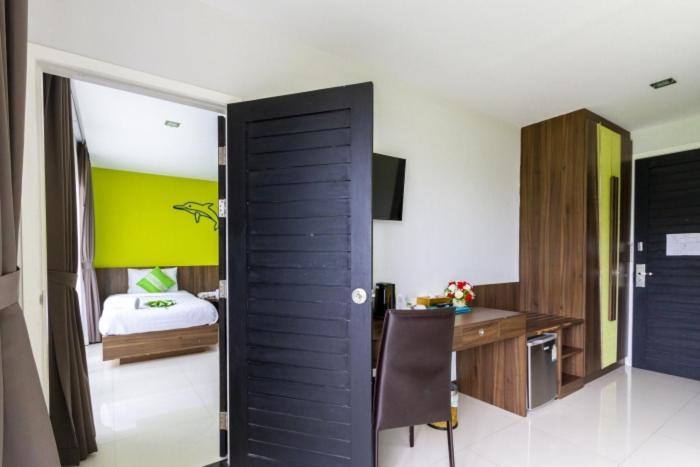 Dipantai Boutique Beach Resort Patong Экстерьер фото