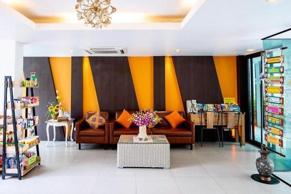 Dipantai Boutique Beach Resort Patong Экстерьер фото