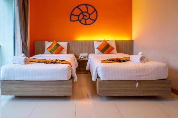 Dipantai Boutique Beach Resort Patong Экстерьер фото